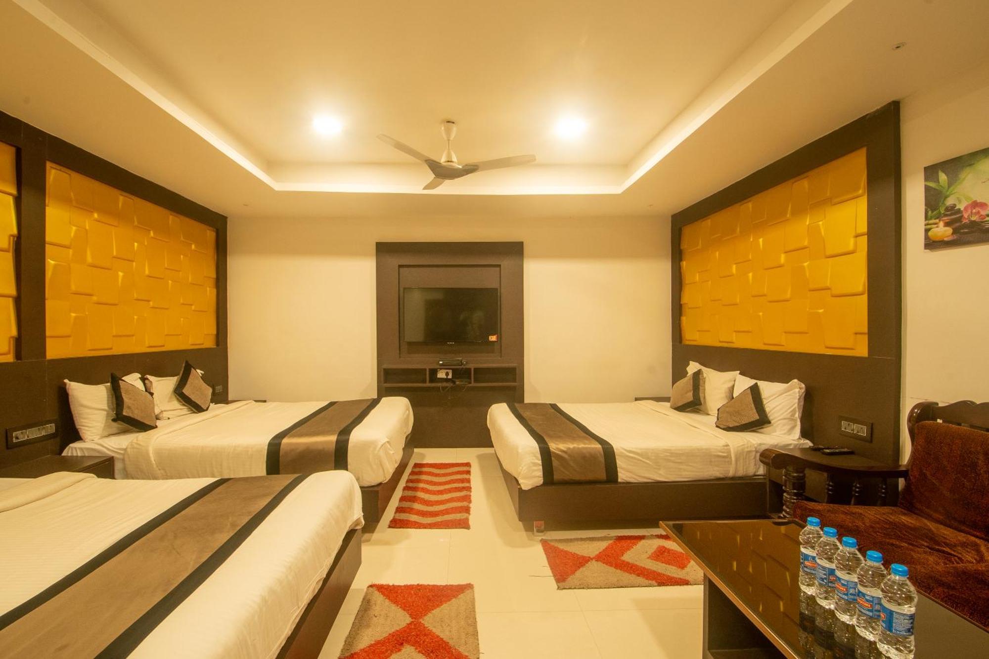 Parampara Residency Kushālnagar Екстериор снимка